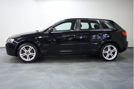 Audi A3 Sportback - 2.0 TDI Ambiente - 1