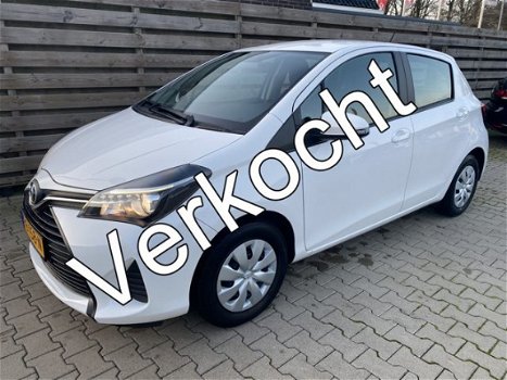 Toyota Yaris - 1.0 VVT-i Now Airco / 6 Maand Bovag garantie - 1