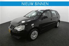 Volkswagen Polo - 1.4 16V 80pk