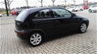 Opel Corsa - 1.2-16V Com goed onderhouden auto - 1 - Thumbnail