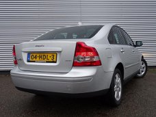 Volvo S40 - Airco / 5-deurs / elek ramen / Cruise control /