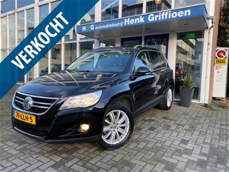 Volkswagen Tiguan - 1.4 TSI SportenStyle I Leder I Navigatie I PDC I Stoelverwarming - 1