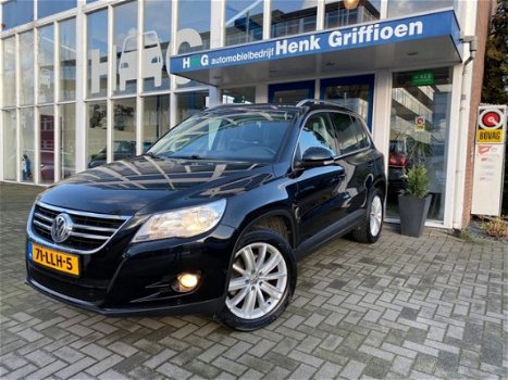 Volkswagen Tiguan - 1.4 TSI SportenStyle I Leder I Navigatie I PDC I Stoelverwarming - 1