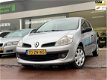 Renault Clio - 1.2-16V Special Line 1e Eigenaar/Nieuwe Apk/Dealer Onderhouden - 1 - Thumbnail