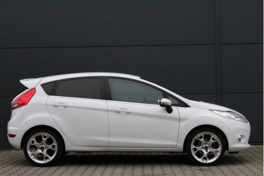 Ford Fiesta - 1.6 Titanium | 1e Eigenaar | Dealer onderhouden | 17