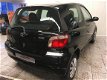 Toyota Yaris - 1.0-16V VVT-i Sol 3drs NIEUWE APK 1STE EIGENAAR - 1 - Thumbnail