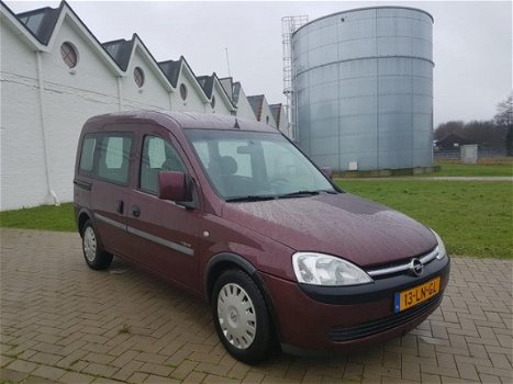 Opel Tour - 1.6 Comfort - 1