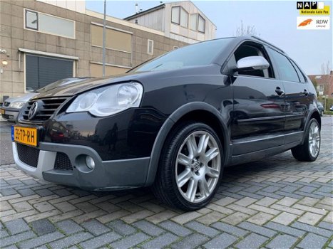 Volkswagen Polo - 1.4-16V Cross / zeer netjes / NAP / airco - 1