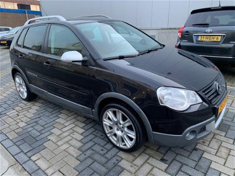 Volkswagen Polo - 1.4-16V Cross / zeer netjes / NAP / airco - 1