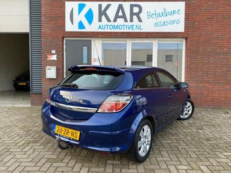 Opel Astra GTC - 1.8 Executive Navi Climat Control 2e Eig - 1