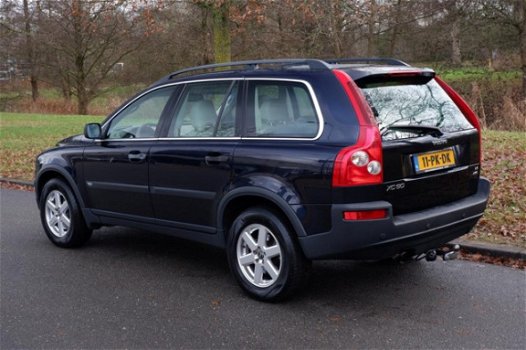 Volvo XC90 - D5 Exlusive Leder/Navigatie/PDC - 1