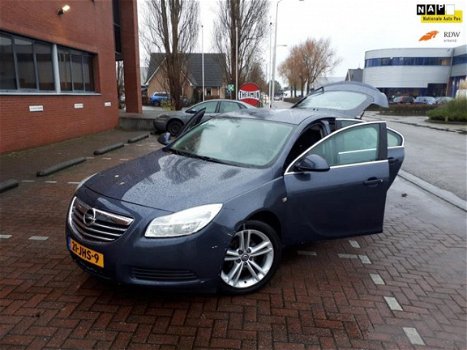 Opel Insignia - 1.8 Edition 2 E EIGENAAR /NAP/APK/NAVI/AIECO/CRUS/INRUIL MOG - 1