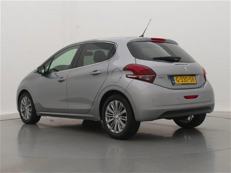 Peugeot 208 - 1.2 82pk Allure | Navigatie | Climate Control | Achteruitrijcamera | Donker getint gla - 1