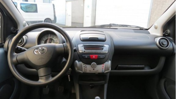 Toyota Aygo - 1.0-12V Comfort Navigator - 1