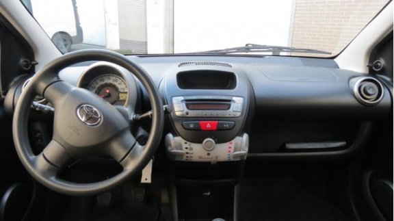 Toyota Aygo - 1.0 VVT-i Comfort - 1