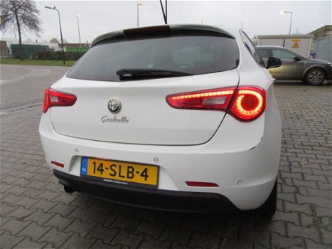 Alfa Romeo Giulietta - 1.6 JTDM - 1