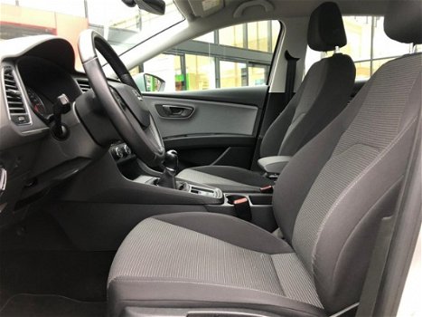 Seat Leon - 1.2 TSI 110PK Style | Climatronic | Cruise Control | Navigatie | - 1