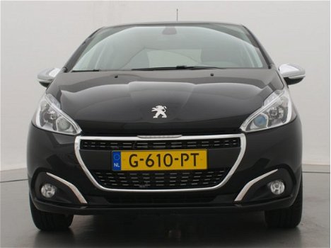 Peugeot 208 - 1.2 82pk Allure | Navigatie | Parkeersensoren | Lm velgen | Climate control | - 1