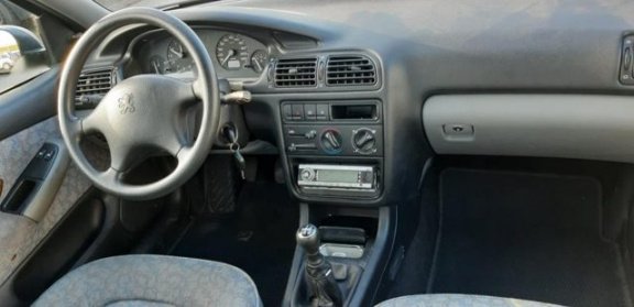 Peugeot 406 - 1.8-16V SRX - 1