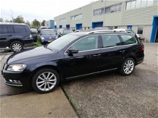 Volkswagen Passat Variant - 1.4 TSI Highline BlueMotion -Nieuwe DSG koppeling. NIUWE APK. NAP