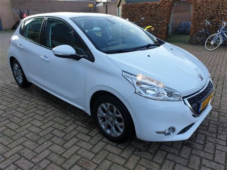 Peugeot 208 - 1.2 VTi Active - 1