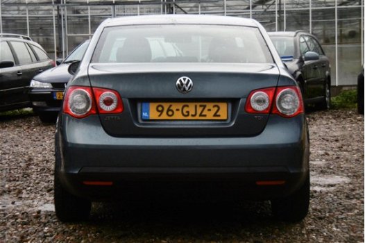 Volkswagen Jetta - 1.9 TDI Comfortline BJ2008 CLIMA/LMVELG/APK 10-2020 - 1