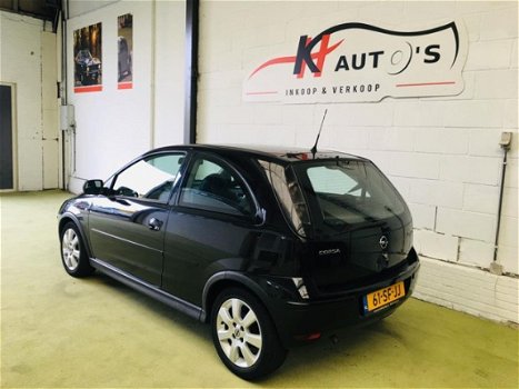 Opel Corsa - 1.2-16V Silverline AIRCO/ELEK.RAMEN/NAP/ONDERHOUDSBOEKJES/2SLEUTEL/LMV/ENZ - 1