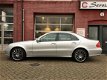 Mercedes-Benz E-klasse - 230 Elegance NIEUWSTAAT mooiste van Nederland Airco, Leer, Xenon, Navi - 1 - Thumbnail