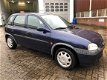 Opel Corsa - 1.2i-16V Onyx AUTOMAAT ORG 104275 LAAG KM NAP O.H BOEKJES LM VELGEN 5 DEURS NW APK VEEL - 1 - Thumbnail