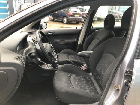 Peugeot 206 SW - 2.0 HDi XS Climate controll, Nieuwe APK - 1