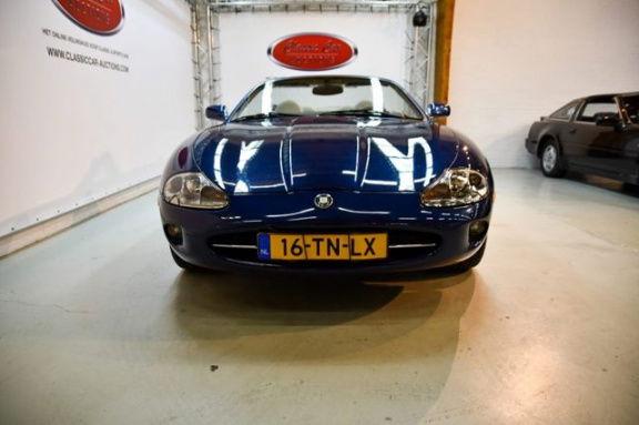 Jaguar XK - Afbeelding 6