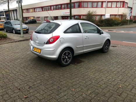 Opel Corsa - 1.2-16V Enjoy Mooie nette auto - 1