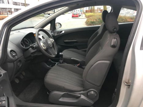 Opel Corsa - 1.2-16V Enjoy Mooie nette auto - 1