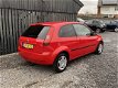 Ford Fiesta - 1.4 TDCi Futura | Airco | Radio / CD | Zeer nette auto met NAP | APK tot 10-12-2020 - 1 - Thumbnail