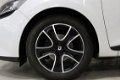 Renault Clio - 0.9 TCe Dynamique, 2015, 55621 km gereden, Navigatie, parkeersensoren achter, 16 inch - 1 - Thumbnail