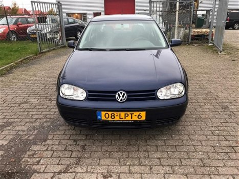 Volkswagen Golf - 1.6 5-Deurs/Airco - 1