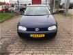 Volkswagen Golf - 1.6 5-Deurs/Airco - 1 - Thumbnail