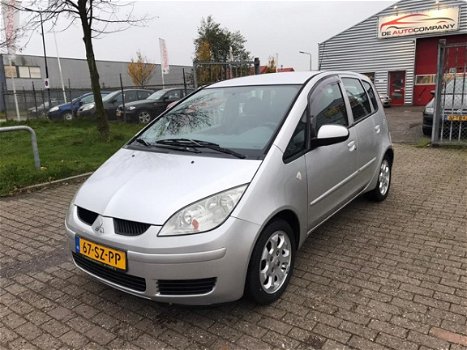 Mitsubishi Colt - 1.3 Invite Semi-Automaat/5-Deurs/Airco - 1