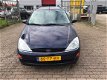 Ford Focus Wagon - 1.6-16V Ghia Airco/1e Eigenaar - 1 - Thumbnail