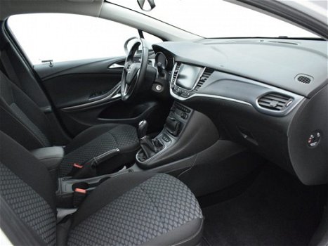 Opel Astra - 1.6 CDTI 110pk Business+ - 1