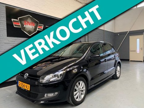 Volkswagen Polo - 1.2 TSI Highline AUTOMAAT | NAVIGATIE | PARKEERSENSOREN | XENON | - 1