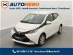 Toyota Aygo - 1.0 VVT-i x-play LX89651 | Automaat | Airco | LED | Radio | Bluetooth | - 1 - Thumbnail