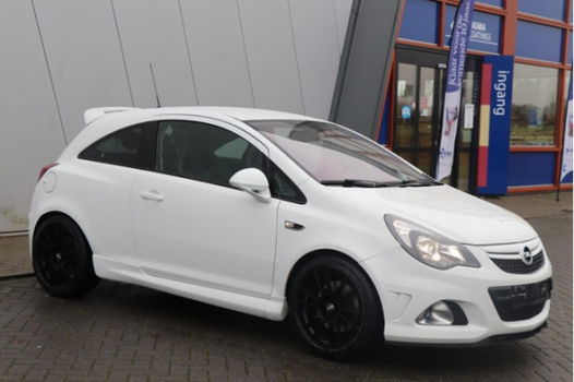 Opel Corsa - 1.6-16V OPC | Airco / PDC / OZ Velgen - 1