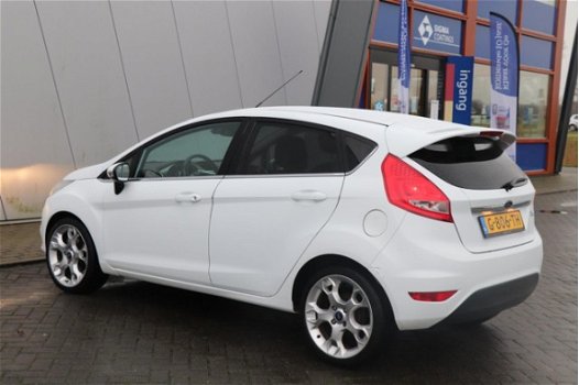 Ford Fiesta - 1.6 Ghia | Airco / MF-Stuur / Nette Auto - 1