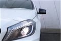 Mercedes-Benz A-klasse - A180 | Pano / Camera / Navi / Nette Auto - 1 - Thumbnail