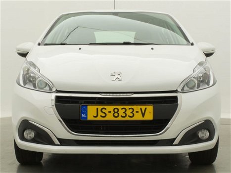 Peugeot 208 - 1.2 PureTech Blue Lion // Navi / Parkeersensoren achter / Airco - 1