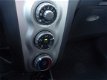 Toyota Yaris - 1.3 VVTi Sol 5 deurs | Airco | Mistlampen - 1 - Thumbnail