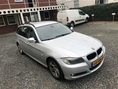 BMW 3-serie Touring - 318i High Executive - 1