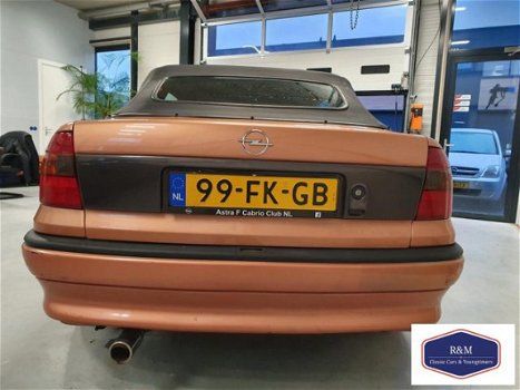 Opel Astra Cabriolet - Bertone 1.8i-16V Comfort - 1