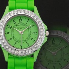 Mooi Geneva Dames Horloge (H-7)